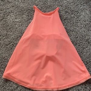 Lululemon high neck tank with built in bra. Size 6.